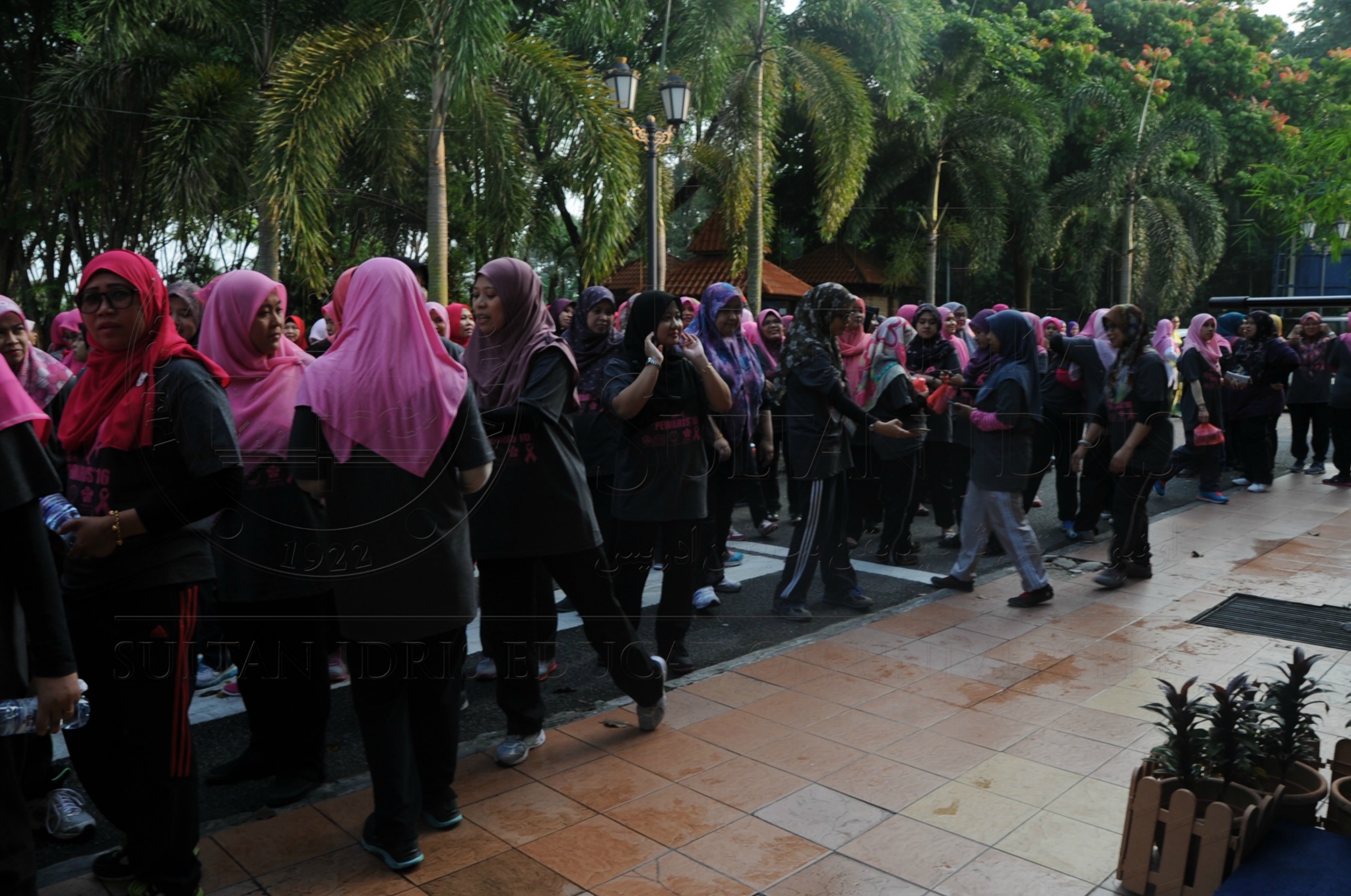 PRO 16 69 Karnival Pewaris 2016   UPSIHAS 8175